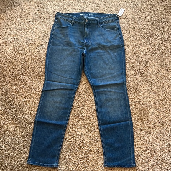 Old Navy High Rise Wow Straight Jeans - Picture 7 of 9